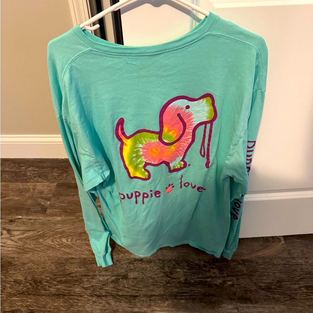 Puppy Love long T-shirt Size XL Worn once!